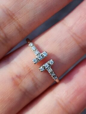 14Kt Diamomd Ring Size 5.5